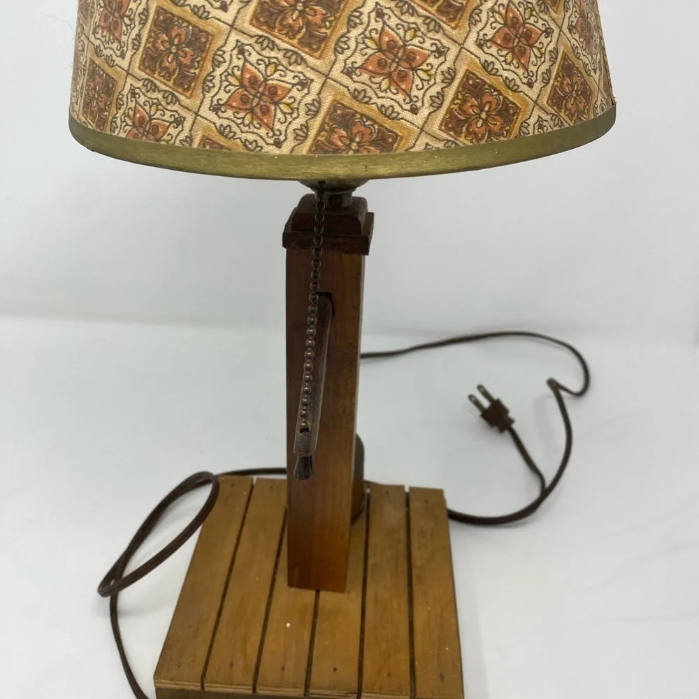 Vintage Table Lamp with Rustic Wood Base and Barrel Detail